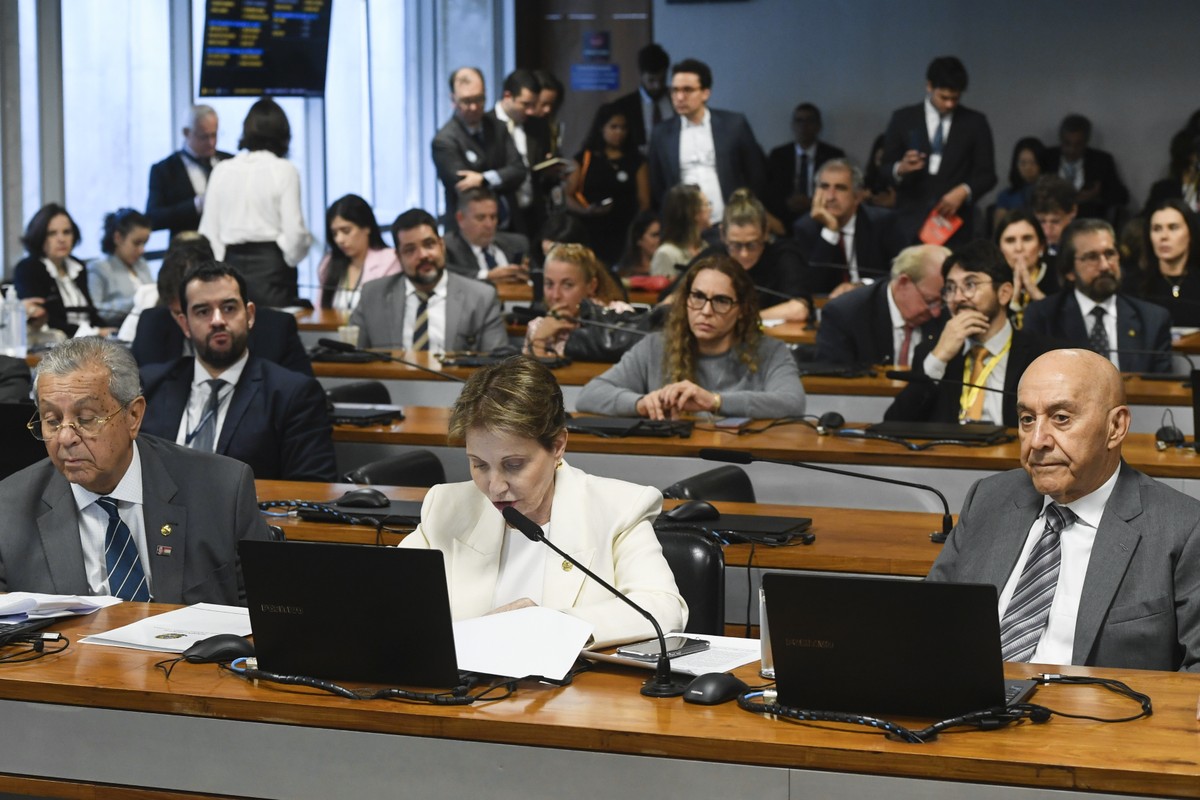 Comissões do Senado aprovam marco do licenciamento ambiental e urgência para texto ir ao plenário